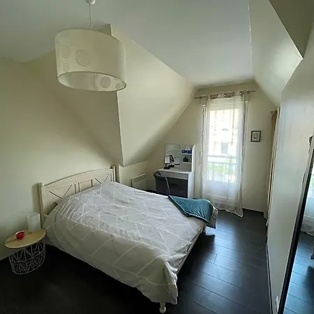 Aux Portes Du Circuit B&B *